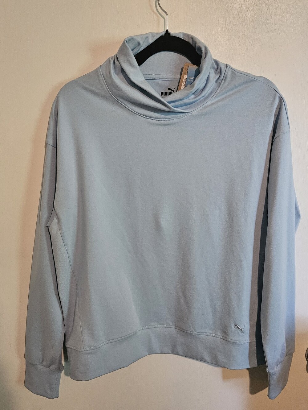 Puma Womens Cloudspun Harper Pullover Size Medium Baby Blue NWT Soft Athletic